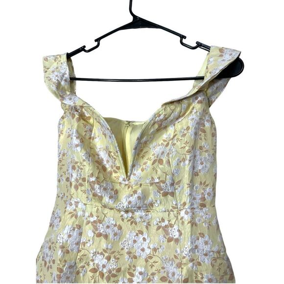 Lulus Favorite Song‎ Yellow Floral Jacquard Off-The Shoulder Mini Dress S NWT - Picture 2 of 12